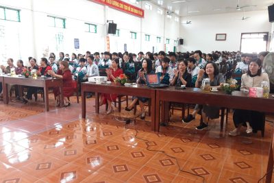 Hoạt động ngoại khoá truyền thông giới tính,sức khoẻ sinh sản và phòng tránh xâm hại tình dục tuổi vị thành niên