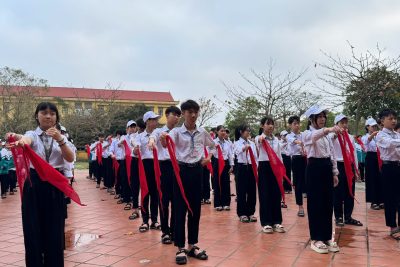 TRƯỜNG THCS HẢI LỘC, NINH BÌNH – SINH HOẠT DƯỚI CỜ TUẦN 26 – CHỦ ĐỀ ” LỄ TRƯỞNG THÀNH ĐỘI VIÊN “