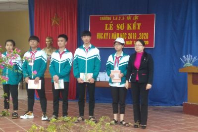 Lễ sơ kết học kỳ I