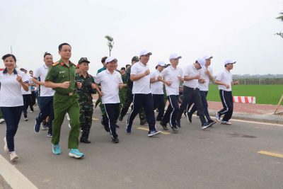 CÁN BỘ GIÁO VIÊN TRƯỜNG THCS HẢI LỘC – XÃ HẢI HƯNG HƯỞNG ỨNG THAM GIA THÁNG HOẠT ĐỘNG THỂ DỤC THỂ THAO VÀ NGÀY CHẠY OLYMPIC VÌ SỨC KHỎE TOÀN DÂN GIAI ĐOẠN 2026 – 2030